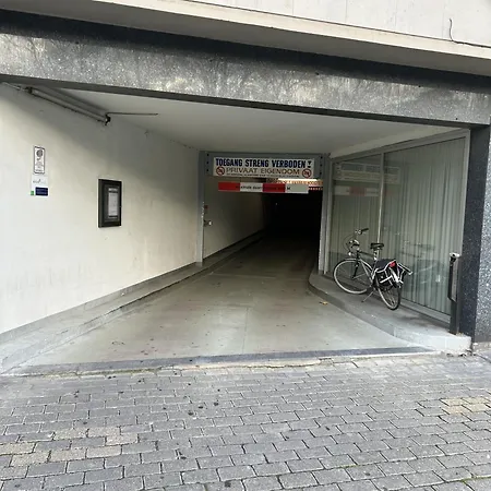 Center Luxury Floor With Free Parking * Ostende