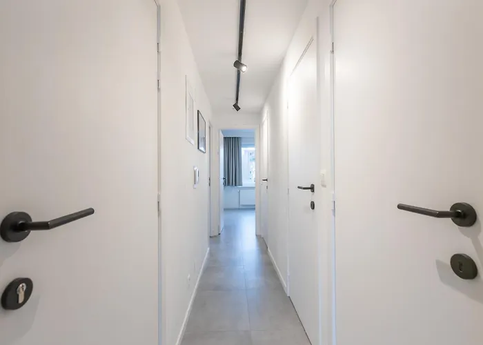 Center Luxury Floor With Free Parking Ostende